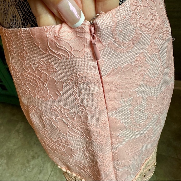 Potters Pink Lace Crochet Mini Skirt - Y2K Inspired, M - Picture 9 of 16